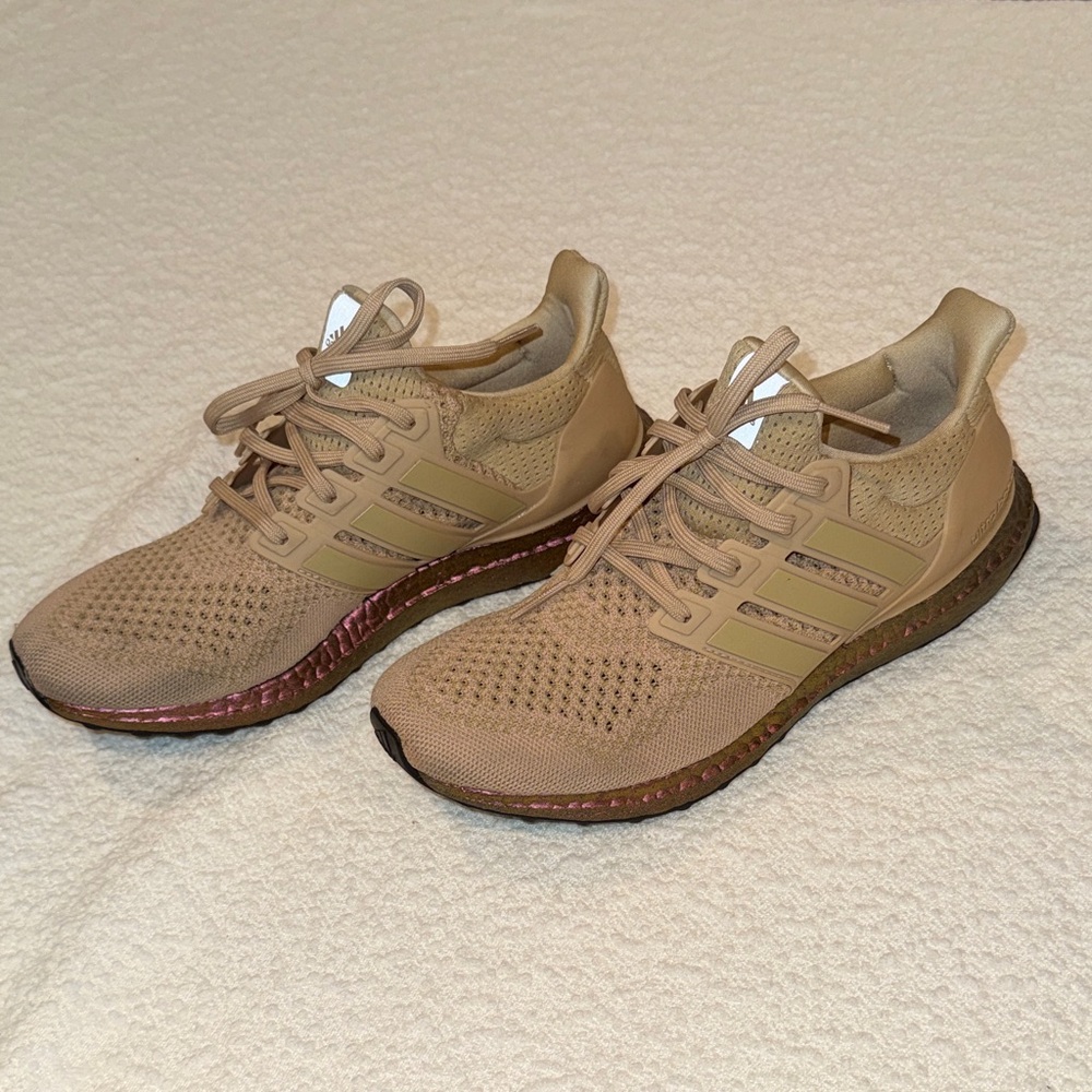 adidas Ultra Boosts Tan